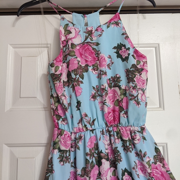 Francesca's floral summer dress - Picture 2 of 4